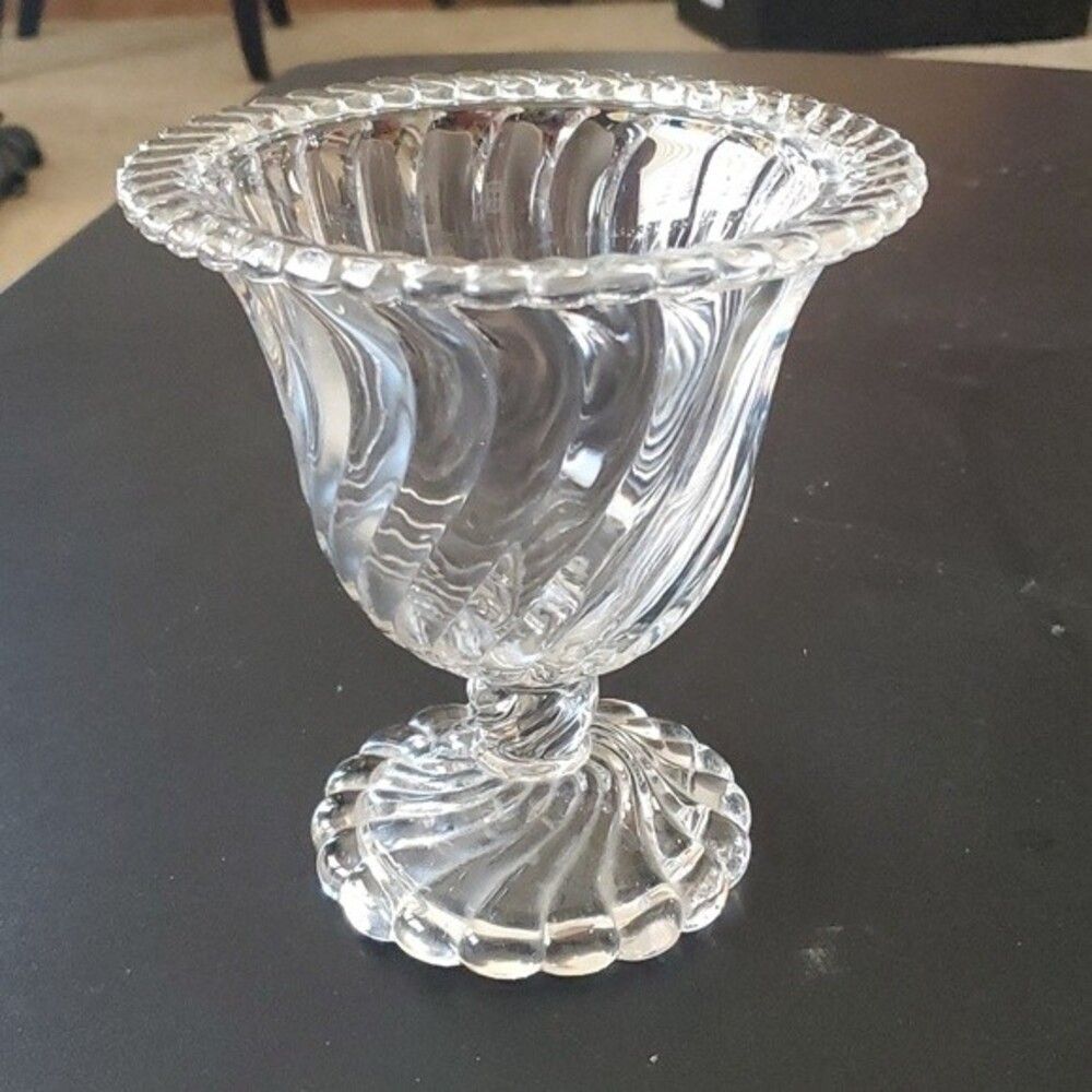 Fostoria Colony Compote Swirl 6.5”  Clear Glass Flared Pedestal Bowl